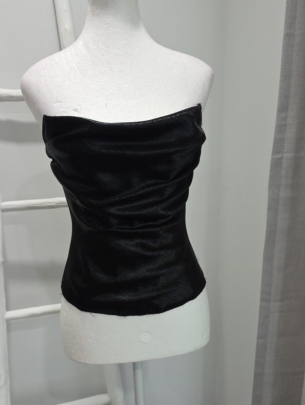 Victoria's Secret Black Strapless Satin Bustier Top